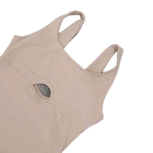 Abercrombie & Fitch Body Soft A&F Seamless Bodysuit Women's Large Beige Cut out‎ - Picture 3 of 8